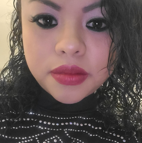 yaneli2328